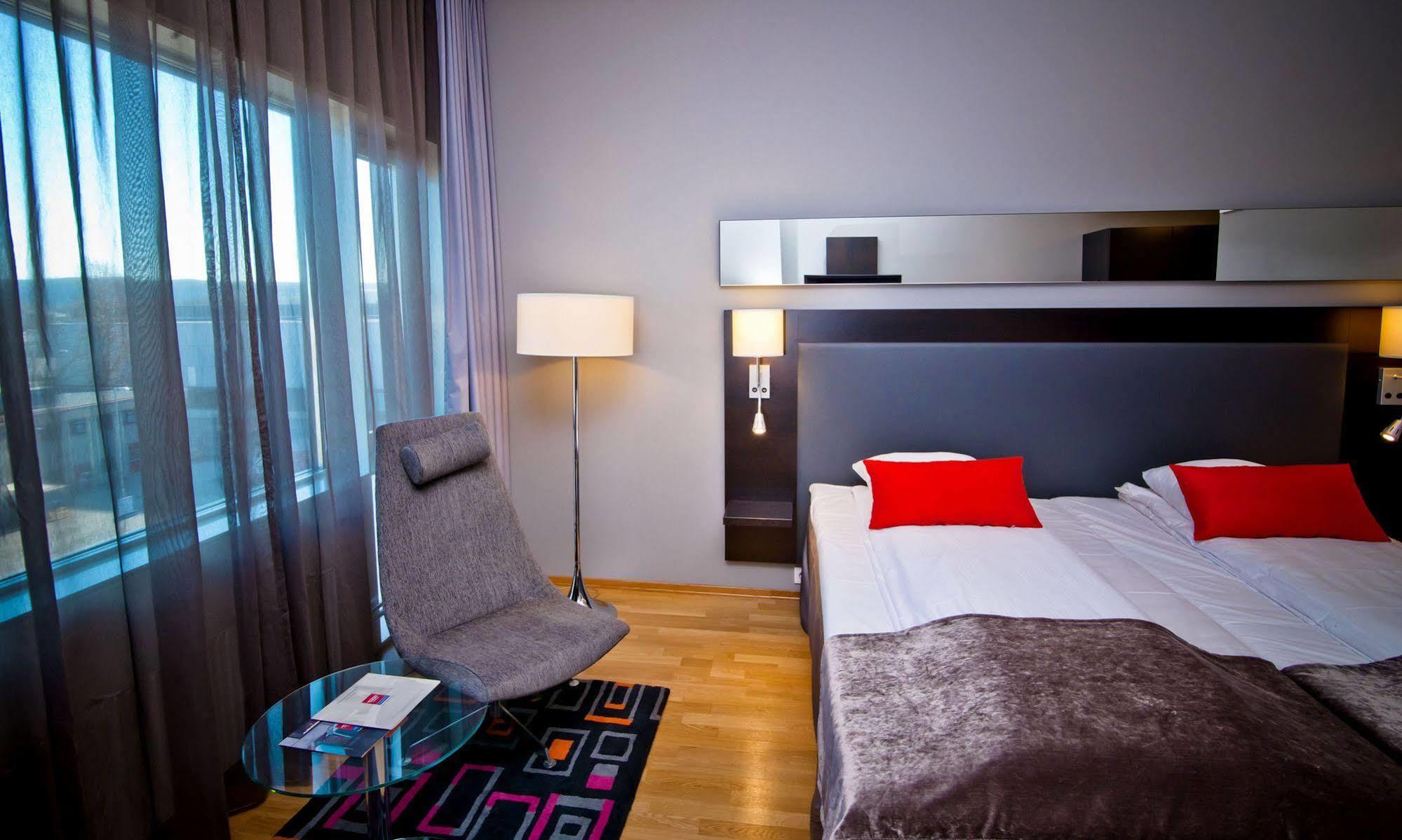 Thon Hotel Arena Lillestrom Exterior photo
